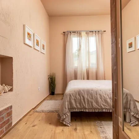 Apartments Casa Cerin Rovigno Esterno foto